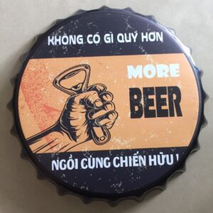 nap phen vo chai bia khong lo trang tri quan bar tieng viet vui nhon